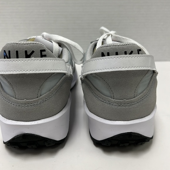 NEW Nike Men’s Waffle Debut Shoes in 'Grey Fog' DH9522-003 Size13 - Picture 5 of 6